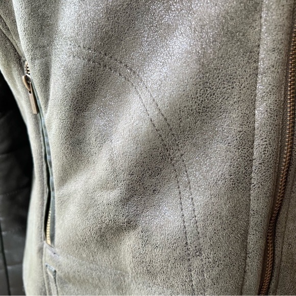 Wilson Leather Jacket Women Full Zip Green Coat Suede Faux Fur Medium FLAWS - Picture 2 of 15
